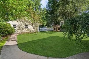 83 N Park Blvd, Glen Ellyn, IL 60137 - Photo 30