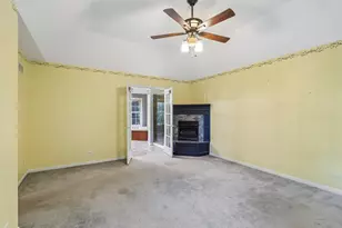 33584 N Almond Rd, Grayslake, IL 60030 - Photo 16