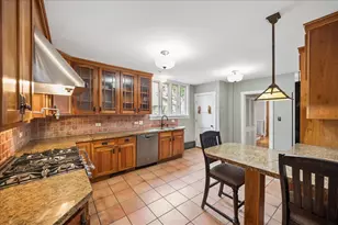 612 Vernon Ave, Glencoe, IL 60022 - Photo 8