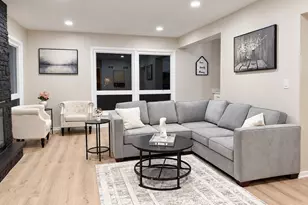 1821 Mayfair Ave, Westchester, IL 60154 - Photo 12