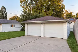 1821 Mayfair Ave, Westchester, IL 60154 - Photo 28