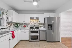 17830 Princeton Ln, Country Club Hills, IL 60478 - Photo 8