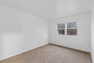 17830 Princeton Ln, Country Club Hills, IL 60478 - Photo 12