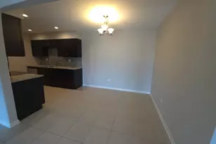 510 Kiowa Ct, Naperville, IL 60565 - Photo 6