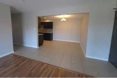 510 Kiowa Court #201, Naperville, IL 60565 - Photo 4