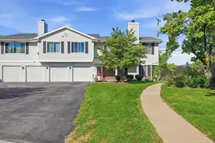 1610 Durham Ct, Darien, IL 60561 - Photo 1
