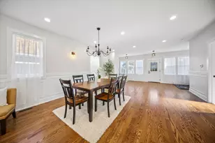7048 26th Pkwy, Berwyn, IL 60402 - Photo 10