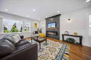 7048 26th Pkwy, Berwyn, IL 60402 - Photo 8