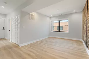 1550 W Juneway Terrace, Chicago, IL 60626 - Photo 6