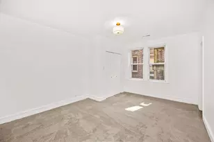 7012 S Paxton Ave, Chicago, IL 60649 - Photo 12