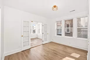7012 S Paxton Ave, Chicago, IL 60649 - Photo 8