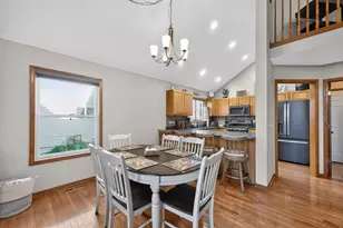 9 E S Ave, Cortland, IL 60112 - Photo 18