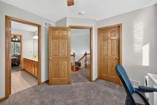 9 E S Ave, Cortland, IL 60112 - Photo 26