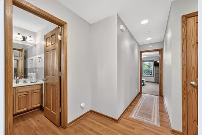 9 E South Avenue, Cortland, IL 60112 - Photo 4