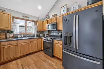 9 E South Avenue, Cortland, IL 60112 - Photo 14