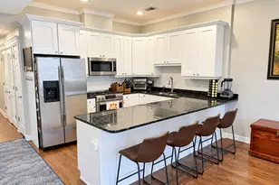 2052 W Belmont Ave, Chicago, IL 60618 - Photo 6