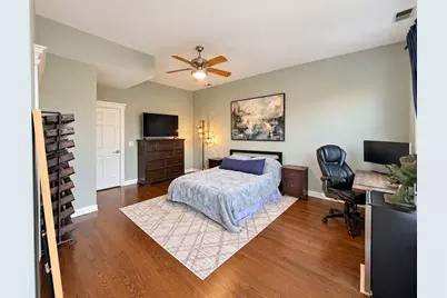 2052 W Belmont Avenue #3, Chicago, IL 60618 - Photo 8