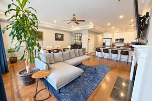 2052 W Belmont Ave, Chicago, IL 60618 - Photo 2