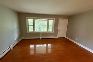 145 Dover Dr, Des Plaines, IL 60018 - Photo 6