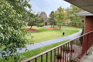 145 Dover Dr, Des Plaines, IL 60018 - Photo 18