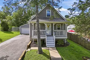 1206 Avery Ave, Wheaton, IL 60187 - Photo 1