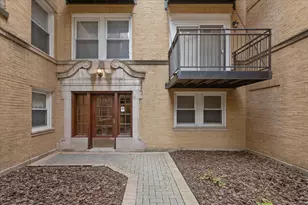 7050 N Damen Ave, Chicago, IL 60645 - Photo 18