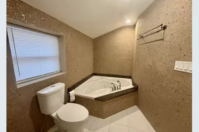 3337 N Orange Avenue, Chicago, IL 60634 - Photo 20