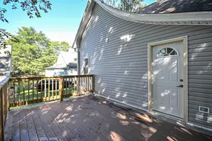 417 E 16th St, Lockport, IL 60441 - Photo 34