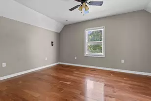 133 S Chicago Ave, Rockford, IL 61104 - Photo 12