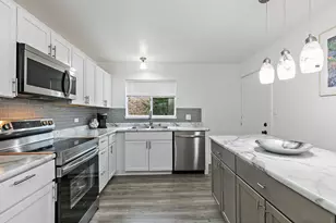 2249 Nichols Rd, Arlington Heights, IL 60004 - Photo 8