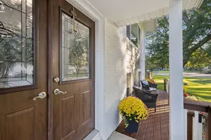 147 Monroe St, Oswego, IL 60543 - Photo 6