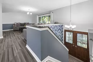 147 Monroe St, Oswego, IL 60543 - Photo 8