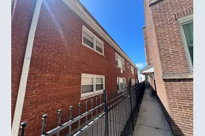 7832 S Cregier Avenue #1E, Chicago, IL 60649 - Photo 2