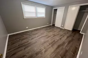 7832 S Cregier Ave, Chicago, IL 60649 - Photo 6