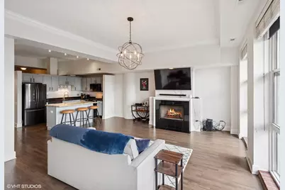 165 N Canal Street #1007, Chicago, IL 60606 - Photo 6