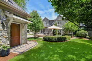 40 S Lincoln Ave, Geneva, IL 60134 - Photo 40