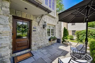 40 S Lincoln Ave, Geneva, IL 60134 - Photo 4