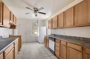 820 E 90th Pl, Chicago, IL 60619 - Photo 6