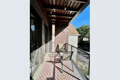 3644 W Belmont Avenue #2, Chicago, IL 60618 - Photo 14