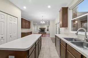 207 Willington Way, Oswego, IL 60543 - Photo 10