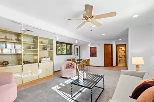 558 E Park Ave, Elmhurst, IL 60126 - Photo 10
