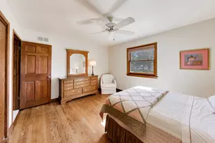 570 N Forest Dr, Addison, IL 60101 - Photo 32