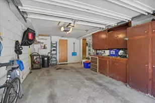 1301 S Oak St, Pontiac, IL 61764 - Photo 10