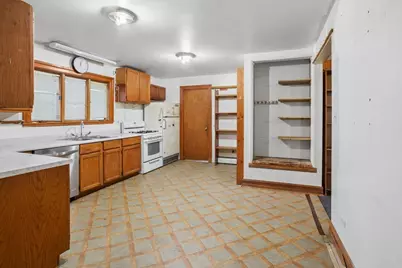 100 W Natoma Avenue, Addison, IL 60101 - Photo 8