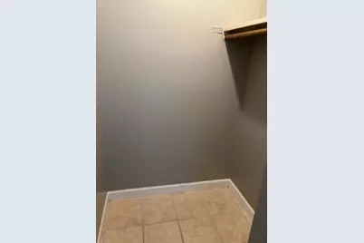 1715 W Chariot Court #1B, Mount Prospect, IL 60056 - Photo 4