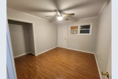 1107 E Algonquin Road #16, Arlington Heights, IL 60005 - Photo 6