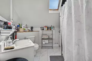 3339 N Hamilton Ave, Chicago, IL 60618 - Photo 16