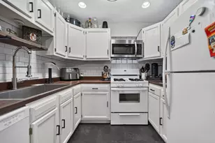 3339 N Hamilton Ave, Chicago, IL 60618 - Photo 6
