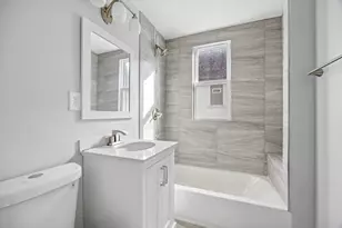 10220 S Indiana Ave, Chicago, IL 60628 - Photo 12