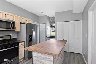 70 E S Ave, Cortland, IL 60112 - Photo 6
